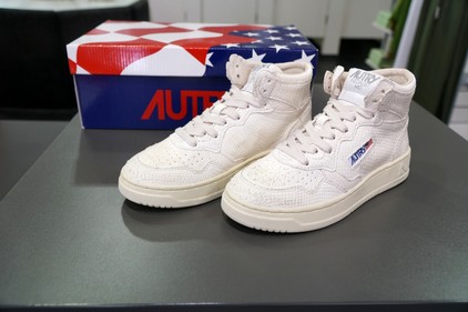 Schuh11.jpg